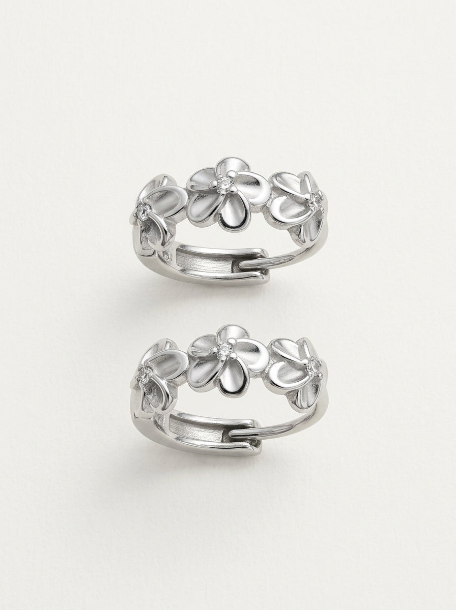 Camellia-Blumen Ohrstecker – Minimalistischer Damenschmuck