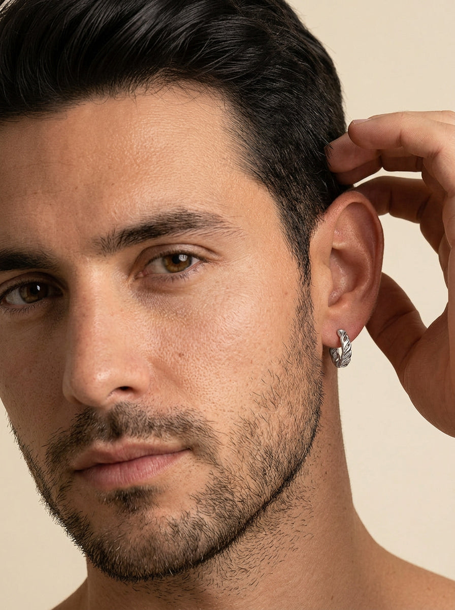 Minimalistischer geometrischer Ear Cuff – Titanstahl Ohrmanschette