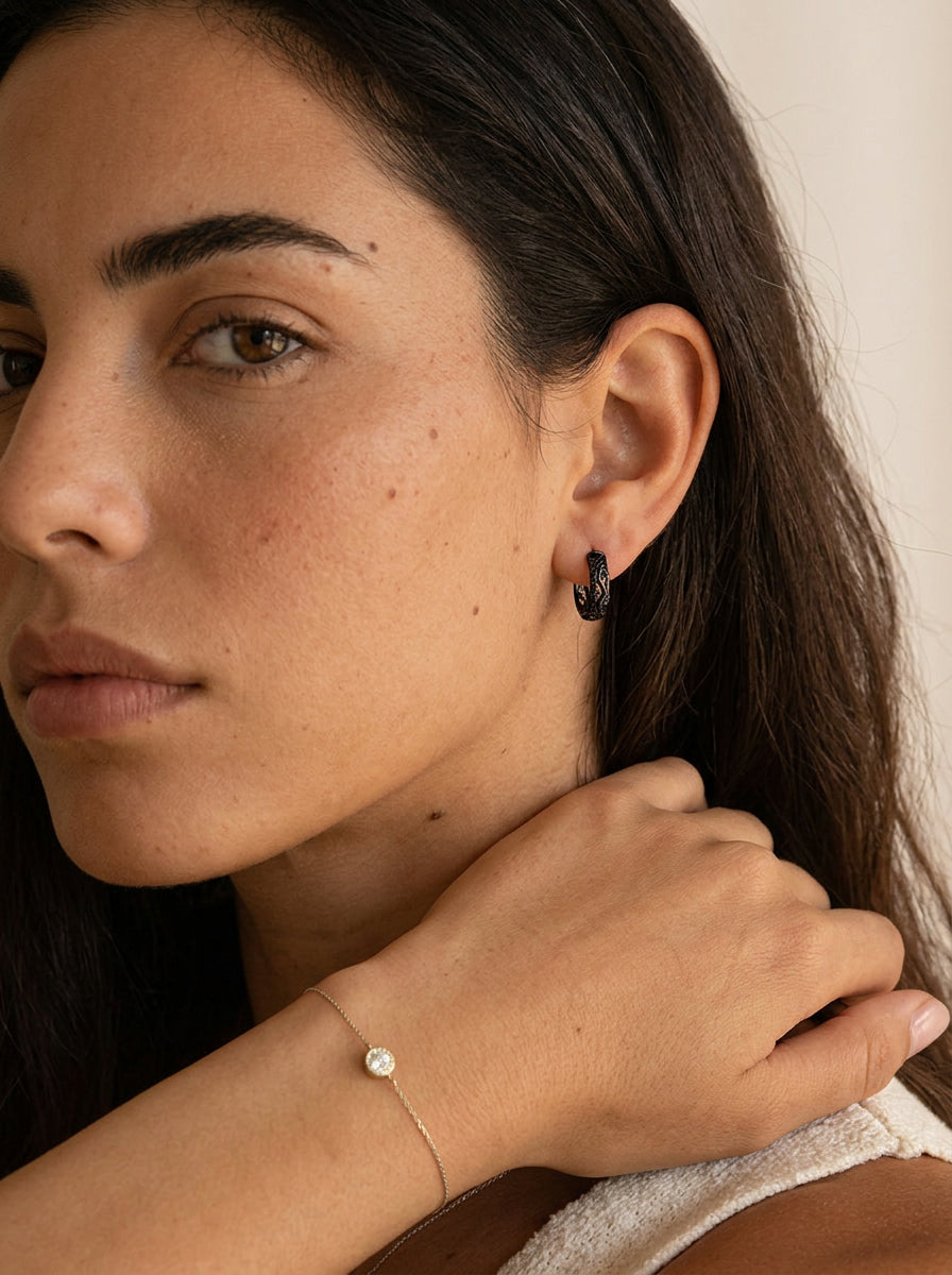 Geometrischer Ear Cuff Titanstahl – Minimalistischer Ohrschmuck Schwarz
