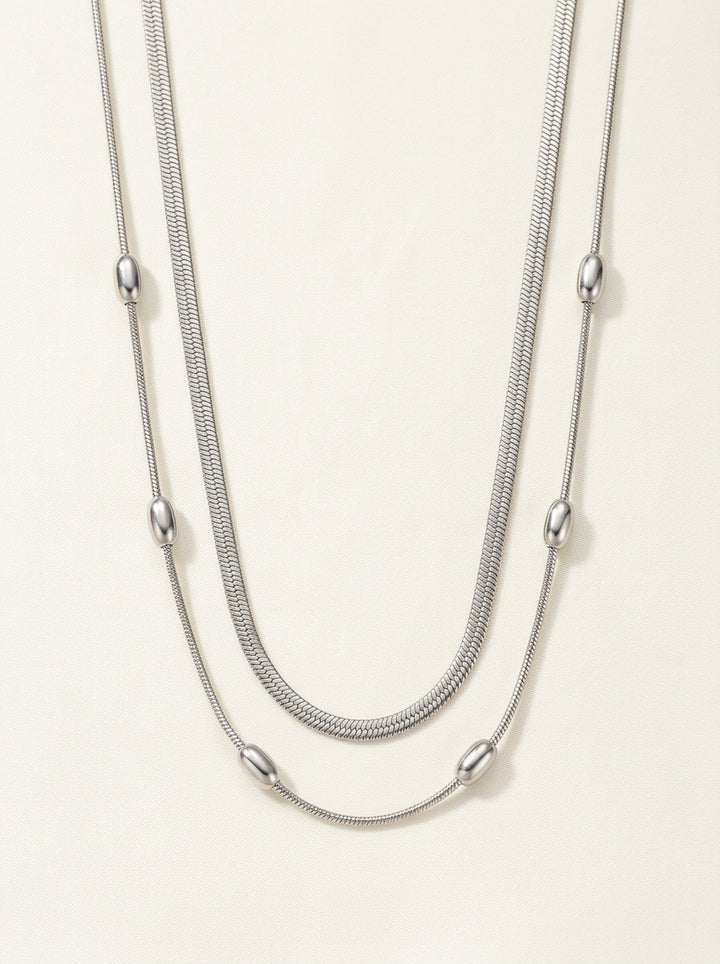 Mehrlagige Halskette aus Titanstahl – Minimalistische Layering Kette Stahlfarben