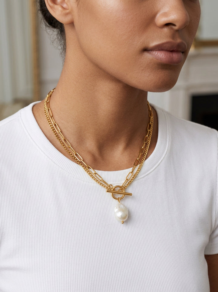 Doppellagige Halskette mit Barockperle Gold – Edelstahl Layering Kette