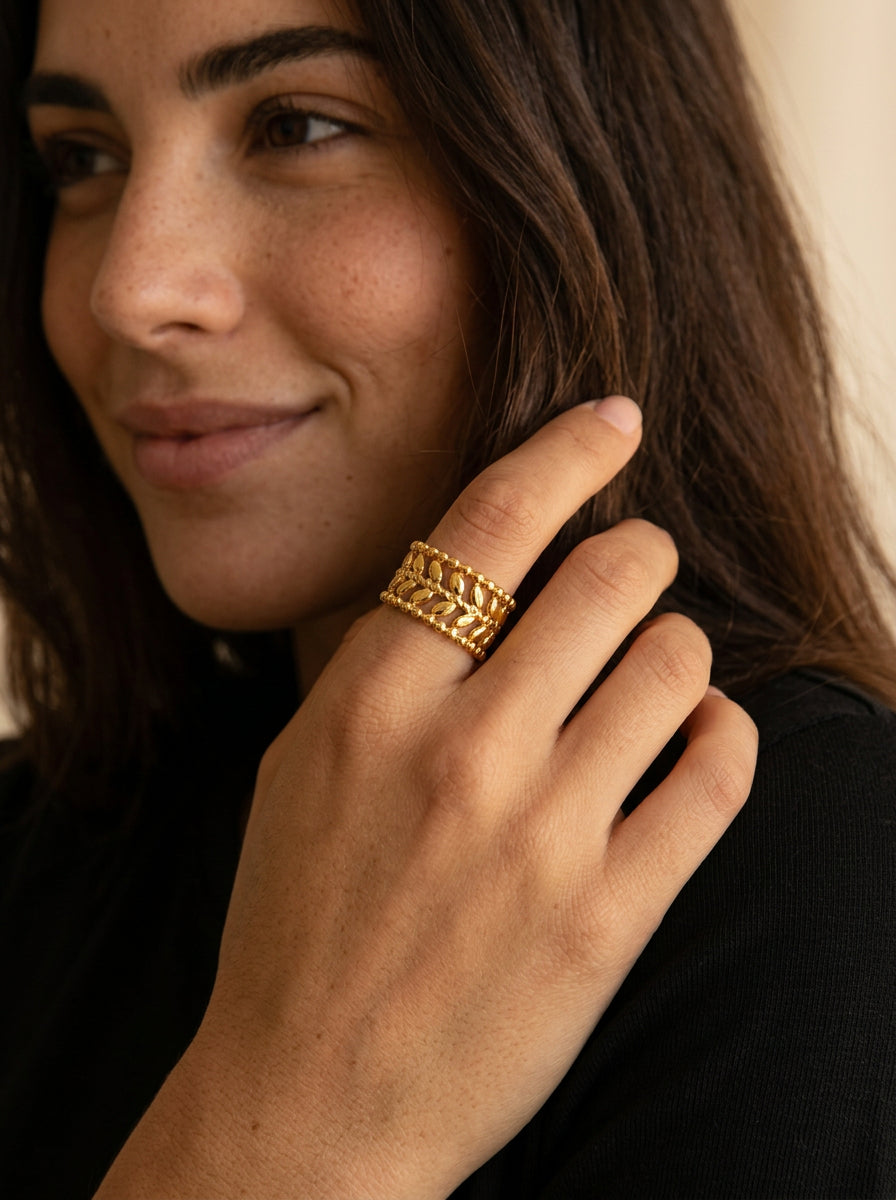 Offener geometrischer Ring – Edelstahl Damenring mit luxuriösem Gold-Look